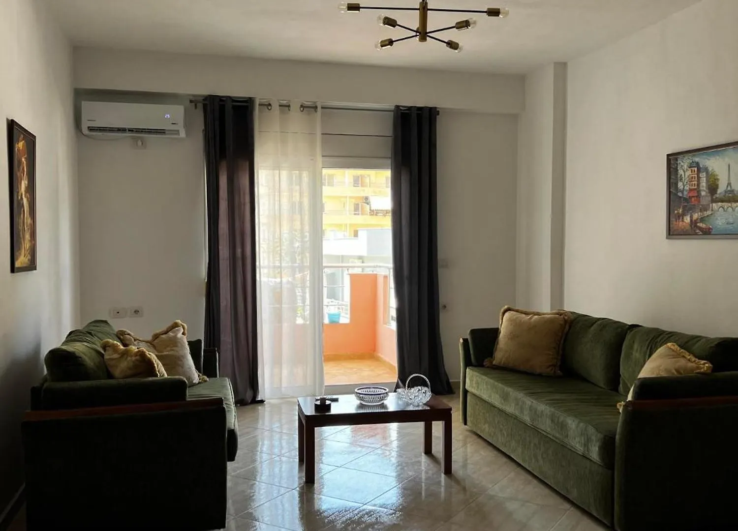 Fifi'S Apartment Sarande Albania